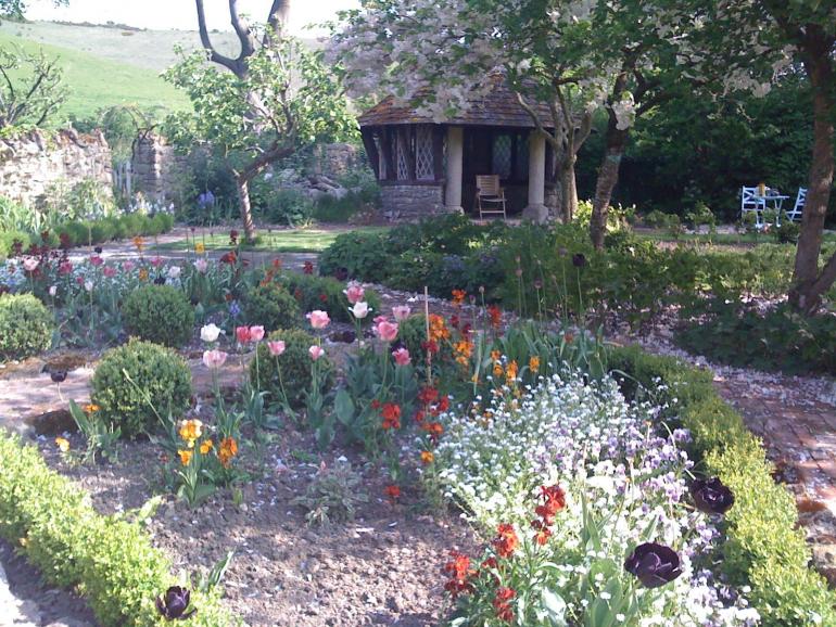 Dorset Walled cottage garden